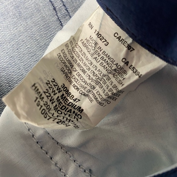 Lee Plus Women’s Bootcut Mid Rise Denim Jean - Picture 3 of 8